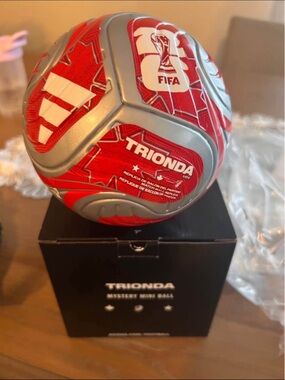 adidas FIFA World Cup 2026™ Trionda Mystery Mini Soccer Ball